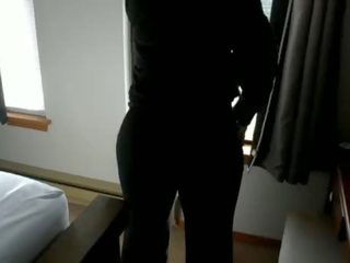 Huge booty milf loves to put on a window mov