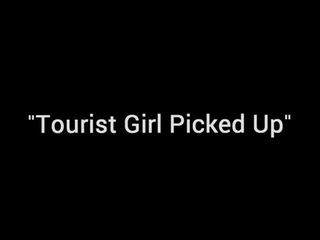 Bitches abroad - slutty brune turist lina hare kalërim i vështirë kokosh ndërsa traveling