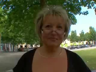 Carole français grown-up anal baisée