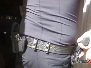 变态 摩洛伊斯兰解放阵线 警察 raid 一 按摩 治疗 地方 到 arrest suspect