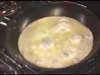 10 min після групове кінчання - scrambled eggs